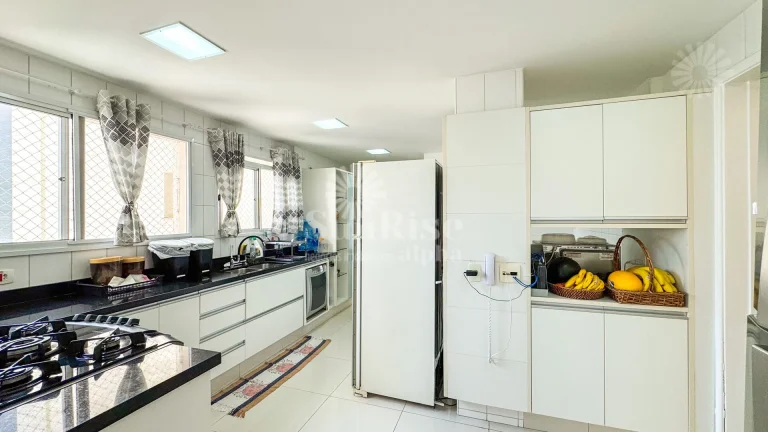 Imagem Apartamento à Venda com 5 quartos e 6 vagas - 330 m² por R$5.500.000 | Alphaville Centro Barueri/SP