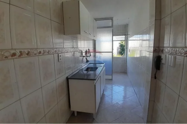Imagem Apartamento com 2 Quartos à venda, 50m² - Jardim Sulacap, Rio de Janeiro.