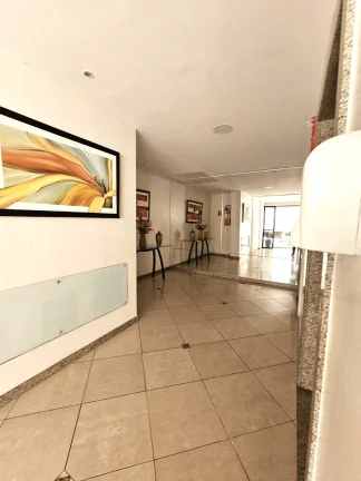 Imagem Confortável Apartamento no Costa Azul em Salvador Novo