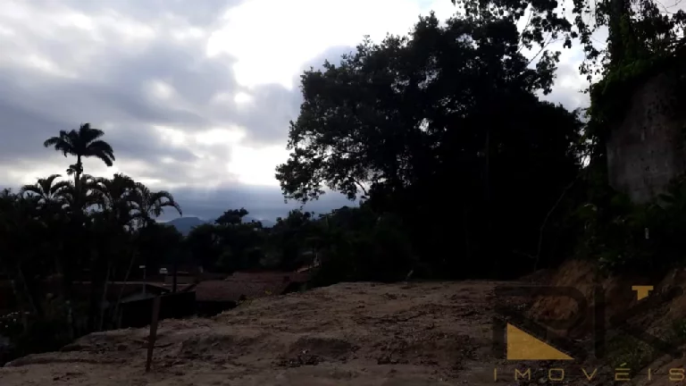 Imagem ÓTIMO TERRENO À VENDA CONDOMÍNIO PEDRA VERDE