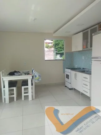 Imagem Prédio com 3 apartamentos