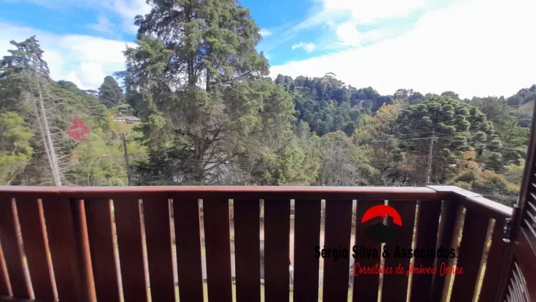 Imagem Casa a Venda na Região do Descansópolis em Campos do Jordão - SP