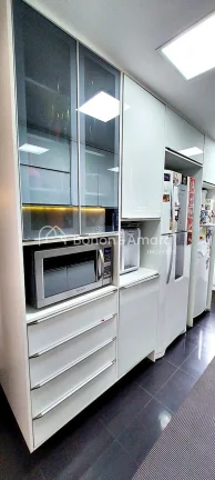 Imagem Apartamento Garden a Venda, 223 m² de Área Útil, 4 Suítes, 4 Garagens, Lavabo, Amplo Living 2 Am...