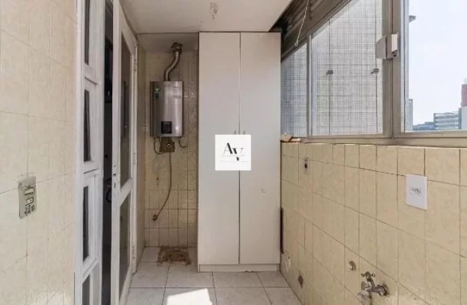 Imagem Apartamento à venda no bairro Moinhos de Vento - Porto Alegre/RS