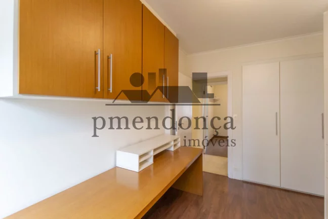 Imagem Apartamento na Rua Caraibas mobiliado com 3 quartos (1 suíte) e 1 vaga, 113m²