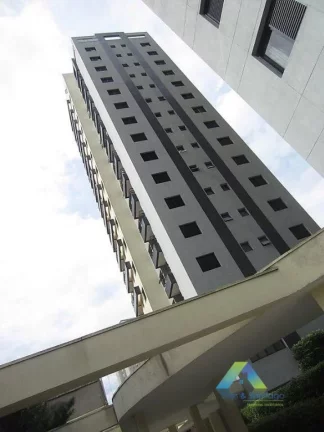 Imagem Linda Cobertura toda reformada com decoração moderna a 5 minutos da estação do metro Praça da Arvore.