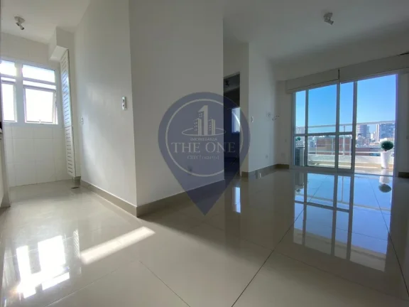 Imagem Apartamento para locação na Vila Olímpia, São Paulo-SP: 1 quarto, 2 salas, 1 banheiro, 1 vaga de garagem - 43m² de pura elegância!