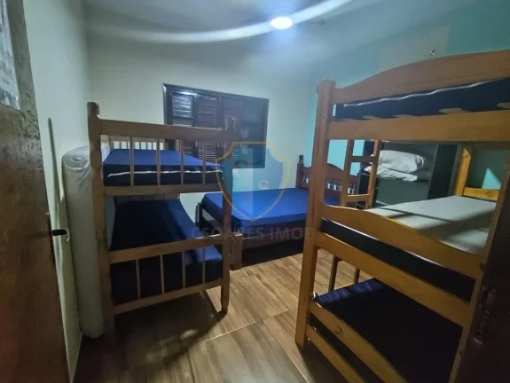 Imagem Casa 3 dorms sendo 1 suíte com Piscina e 6 vagas garagem