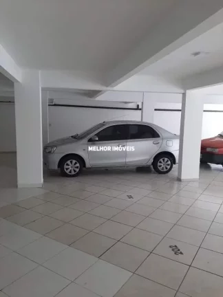 Imagem Apartamento á venda com 2 dormitórios e 1 vaga privativa no Centro de Balneário Camboriú