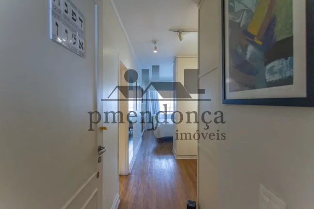 Imagem Apartamento reformado em Perdizes com 137m², 3 quartos (1 suíte) e 2 vagas