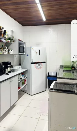 Imagem CASA EM CAMBURIZINHO CONDOMINIO A 1 QUADRA DA PRAIA 2 QUARTOS TERREA 2 VAGAS VARANDA MOBILIADA PODENDO AMPLIAR A ESTRUTURA