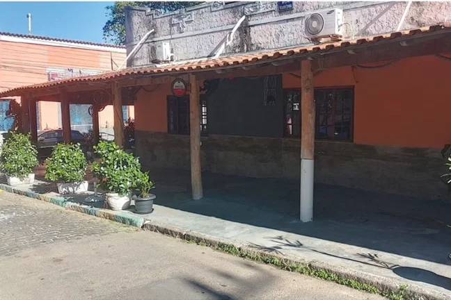 Imagem Loja com Ponto Comercial para venda em Pedra de Guaratiba
