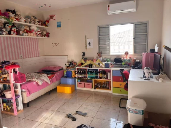 Imagem Chácara com 4 dormitórios à venda, 3366 m² por R$ 800.000,00 - Vale dos Lagos - Tatuí/SP