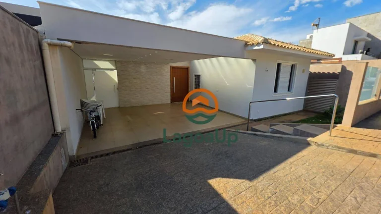 Imagem Casa com 5 dormitórios à venda, 225 m² por R$ 1.690.000 - Condomínio Manancial - Lagoa Santa/MG