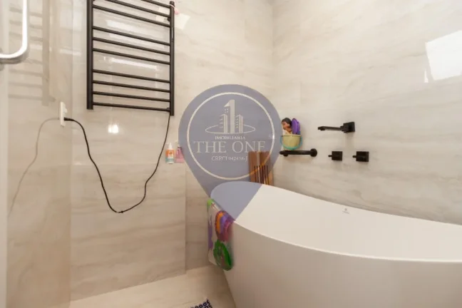 Imagem Espetacular apartamento de alto padrão na Vila Mariana, São Paulo: 4 quartos, 4 suítes, 2 salas, 6 banheiros, 4 vagas, 178m²!
