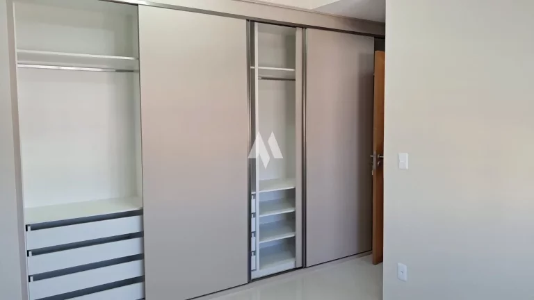 Imagem Apartamento Locação com 3 dormitorios - Ponta Praia / Santos