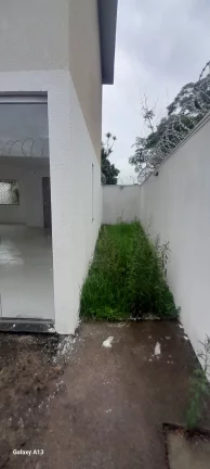 Imagem Casa em Condomínio à Venda em Santa Luzia, 3 Quartos, 96m²