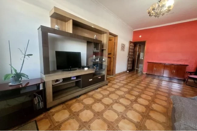 Imagem Casa á venda com 3 quartos com 708m² em Campinho - Rio de Janeiro