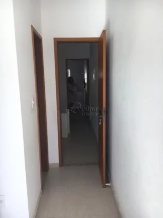 Imagem Linda casa venda Jardim Vitória com 3 quartos sendo uma suíte e quarto anexo fora da casa. Área de lazer churrasqueira. 400 mil. Aceita financiamento.
