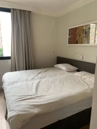 Imagem Flat para aluguel possui 27 metros quadrados com 1 quarto em Cq. César