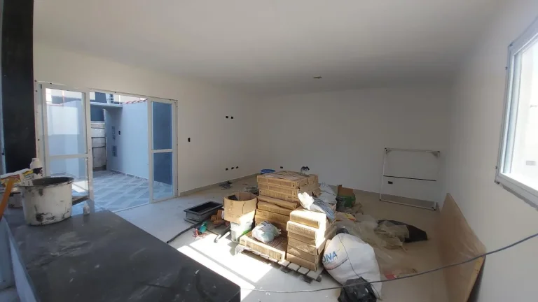Imagem Casa para Venda em Itanhaém, Jardim Grandesp, 2 dormitórios, 1 suíte, 1 banheiro, 2 vagas