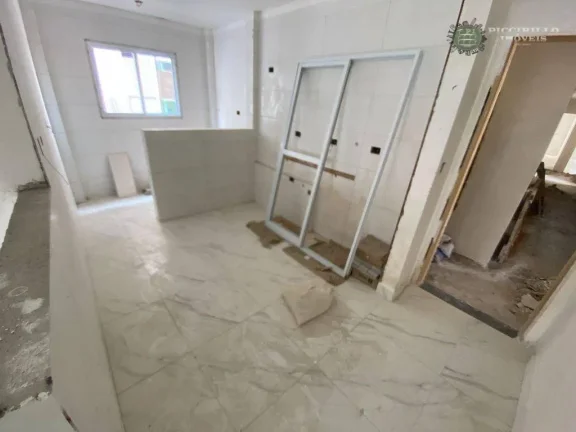 Imagem Apartamento com 2 dormitórios à venda, 76 m² por R$ 420.000,00 - Vila Guilhermina - Praia Grande/SP