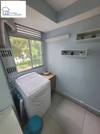 Imagem EXCELENTE APARTAMENTO À VENDA, REFORMADO, PORTEIRA FECHADA / CAMORIM