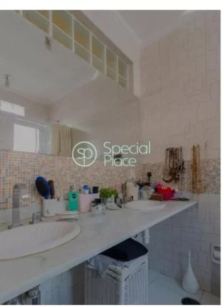 Imagem Casa maravilhosa em condominio fechado apenas 4 casas em um área verde de 2.500m² Casa em condomin...