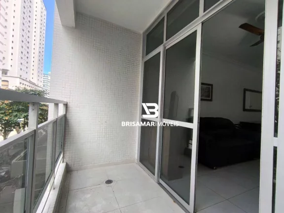 Imagem PITANGUEIRAS- UMA QUADRA DO MAR , LOCALIZAÇÃO ESPETACULAR , GARAGEM NO PRÉDIO.