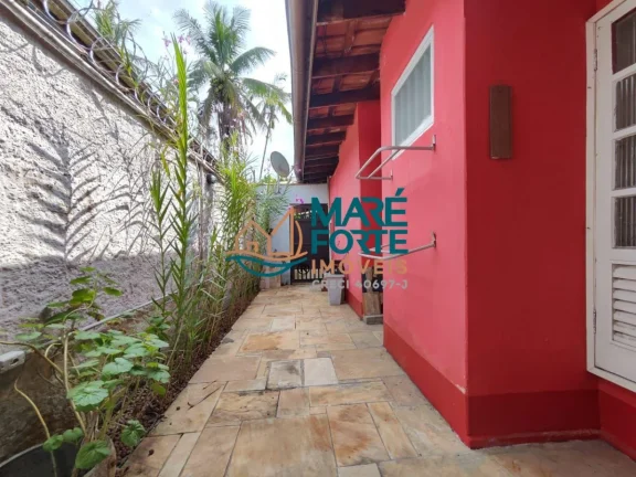Imagem Casa ampla bem arejada ótima localização no Centro de Ubatuba SP