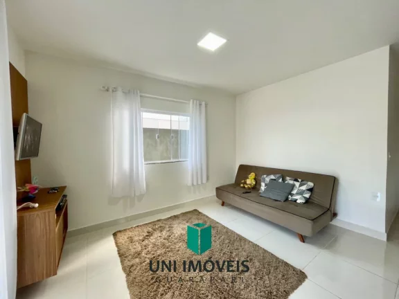 Imagem Excelente! Casa de 3 quartos/1 suíte á venda, 250m², lazer exclusivo em condomínio fechado.