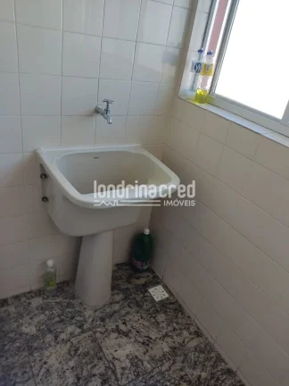 Imagem Oportunidade no Lafayette: apto com 2 quartos, vista livre, cozinha com armários, piscina, churrasqueira e fácil acesso às Av. Maringá e Tiradentes.
