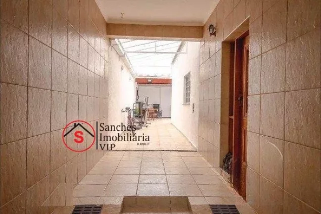 Imagem Sobrado lindo Vila Bertioga, parte interna toda reformada, casa aconchegante com 3 quartos sendo 1 suite, todos com ar condicionado, sala ampla, cozi