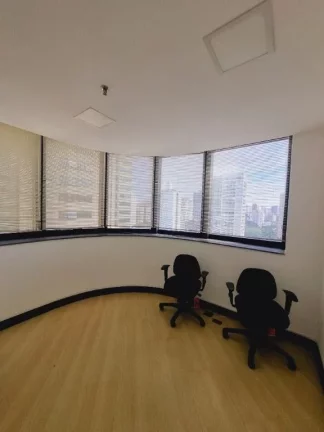 Imagem Conjunto para alugar, 124 m² por R$ 12.452,38/mês - Moema - São Paulo/SP