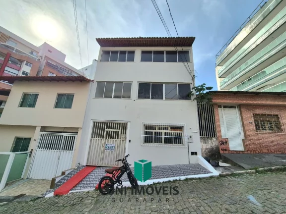 Imagem Casa à venda no Centro de Guarapari - Excelente oportunidade para investidores!