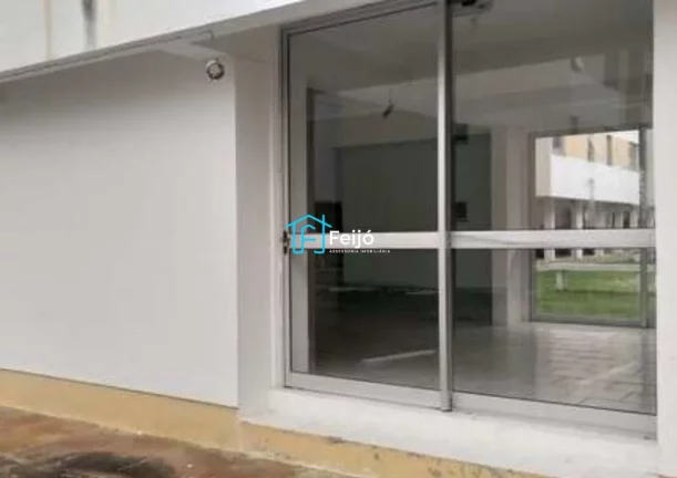 Imagem Ap. 2 dormitórios todo reformado na Restinga