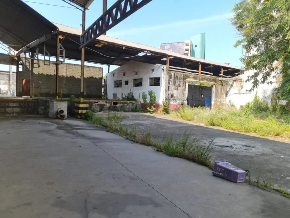 Imagem Galpão para Venda em Rio de Janeiro, Caju, 5 banheiros, 99 vagas