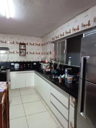 Imagem Casa com 4 dormitórios à venda, 160 m² por R$ 850.000,00 - Centro - Suzano/SP