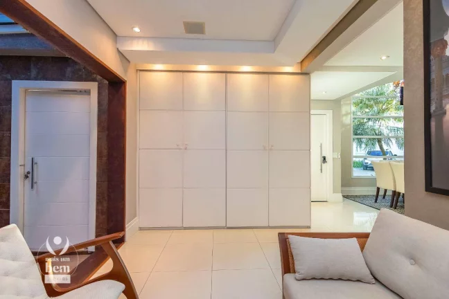 Imagem Sobrado com 3 dormitórios à venda, 186 m² por R$ 1.790.000,00 - Jardim Social - Curitiba/PR