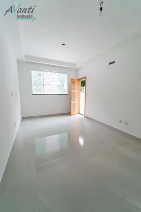 Imagem Casa sobreposta à venda no Campo Grande em Santos – 3 suítes, 4 vagas – R$ 1.300.000