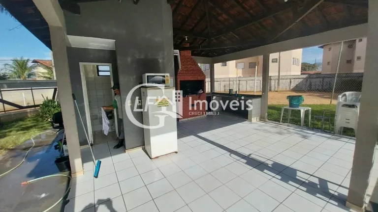 Imagem APARTAMENTO RICO EM ARMARIOS COM TRES QUARTOS