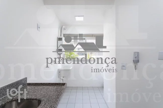 Imagem Apartamento pronto para morar na Vila Madalena com 2 quartos e 1 vaga, 56m².