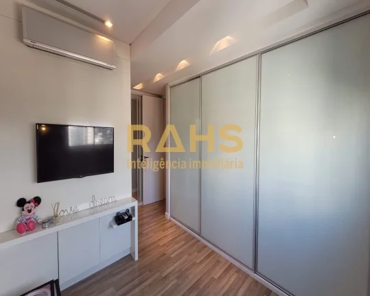 Imagem Cobertura Duplex a Venda no Centro de Joinville Linda cobertura duplex com 397,42 m² privativos dis...