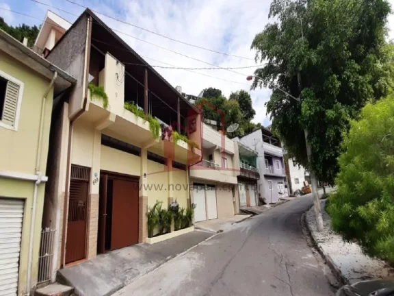 Imagem Imperdível casa à venda em Franco da Rocha-SP, bairro Companhia Fazenda Belém: 3 quartos, 1 suíte, 2 salas, 1 banheiro, 4 vagas, 253,70m²