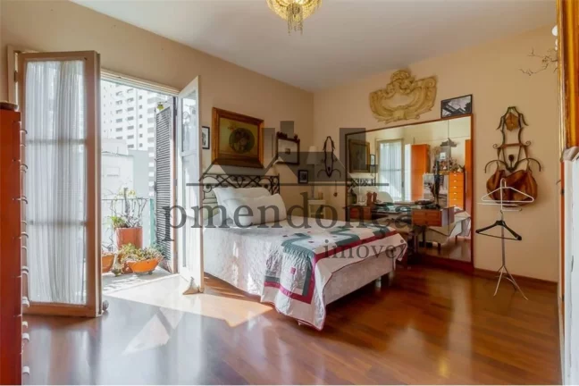 Imagem Apartamento proximo ao Shopping Higienopolis com 3 quartos e 1 vaga, 133m²