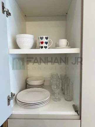 Imagem Aluguel de Apartamento na Bela Vista: 1 Quarto, 2 Salas, 1 Banheiro, 1 Vaga de Garagem, 30m² - São Paulo-SP