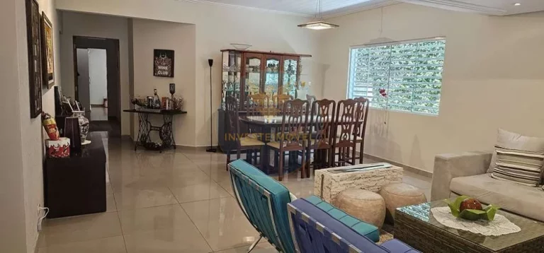 Imagem Casa em Condomínio a Venda no bairro Granja Viana - Carapicuíba, SP