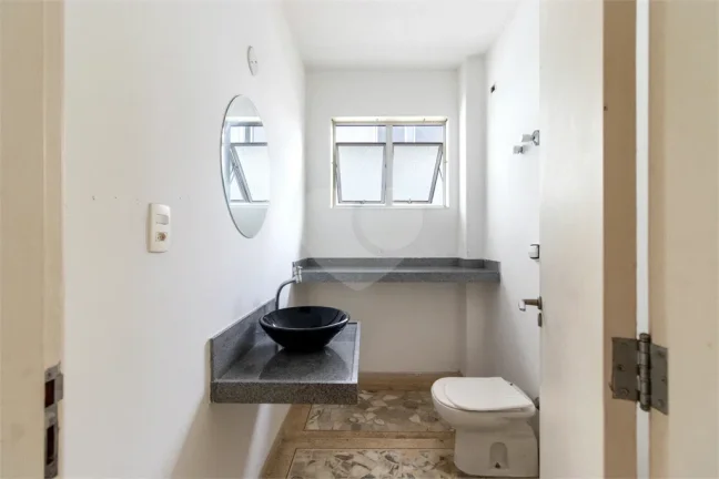 Imagem Sobrado à venda com 3 quartos, sendo 1 suíte, em Real Parque, São Paulo - SP