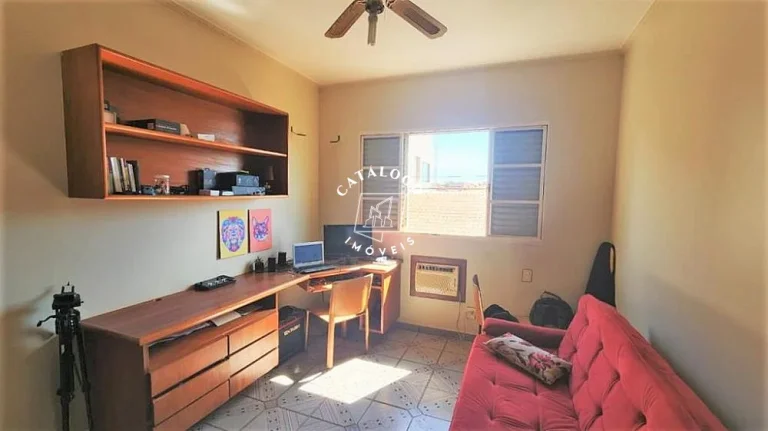 Imagem Casa a Venda no bairro Vila Tibério - Ribeirão Preto, SP