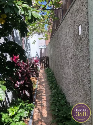 Imagem Sobrado à Venda em Vila Carrão, São Paulo - SP